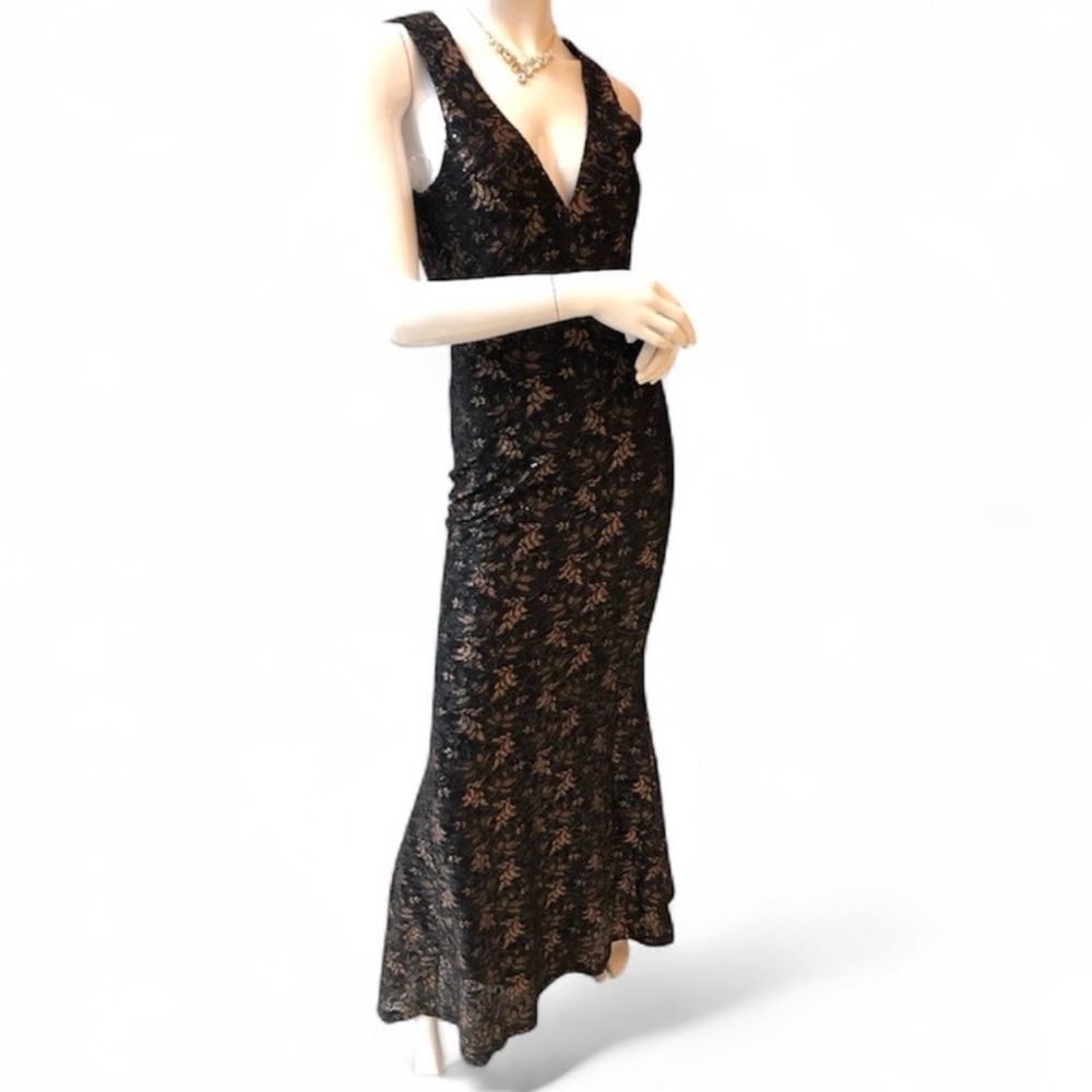 Elegant Black and Gold Women's Dress
